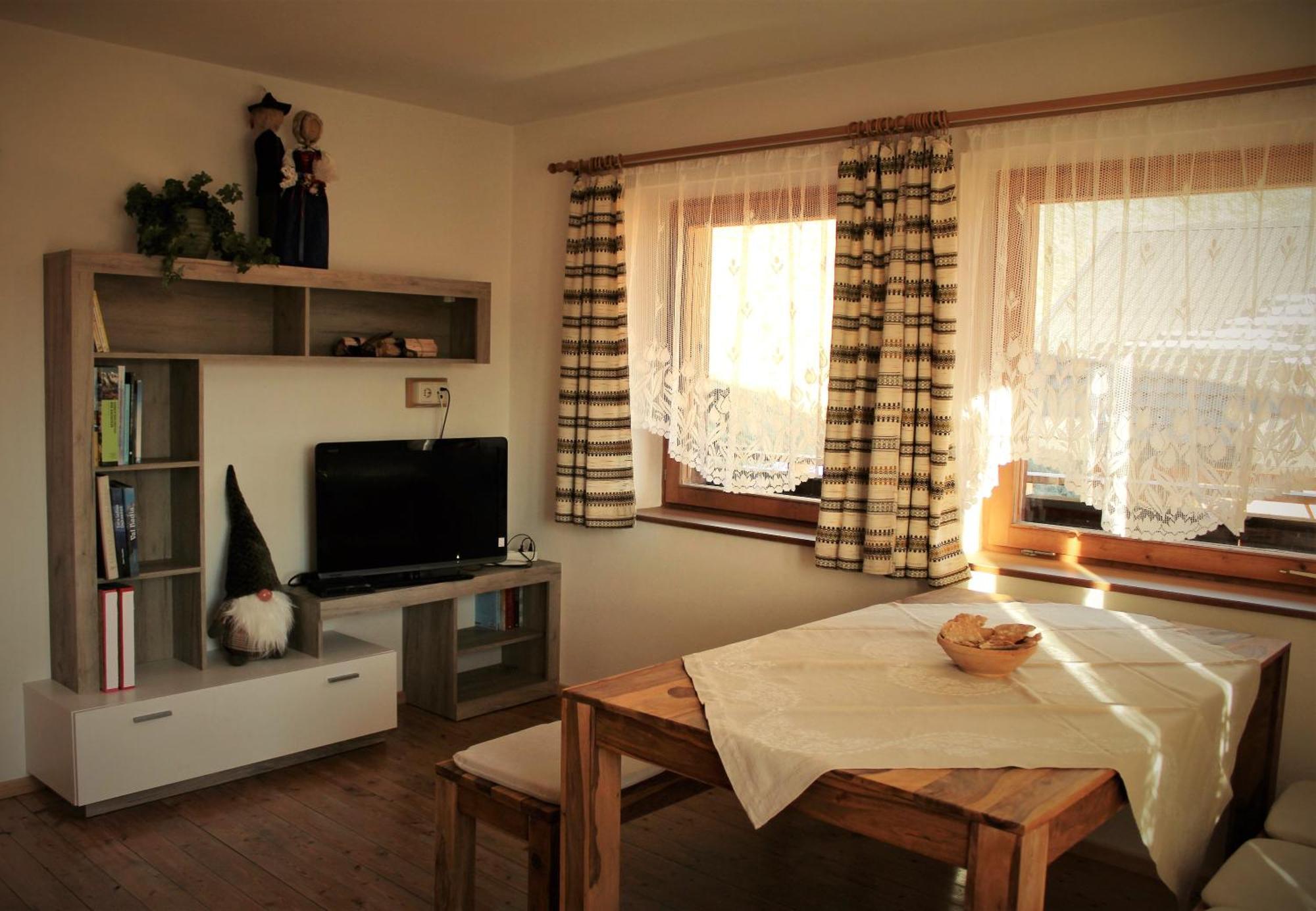 Lue De Terza Apartamento San Vigilio Di Marebbe Exterior foto